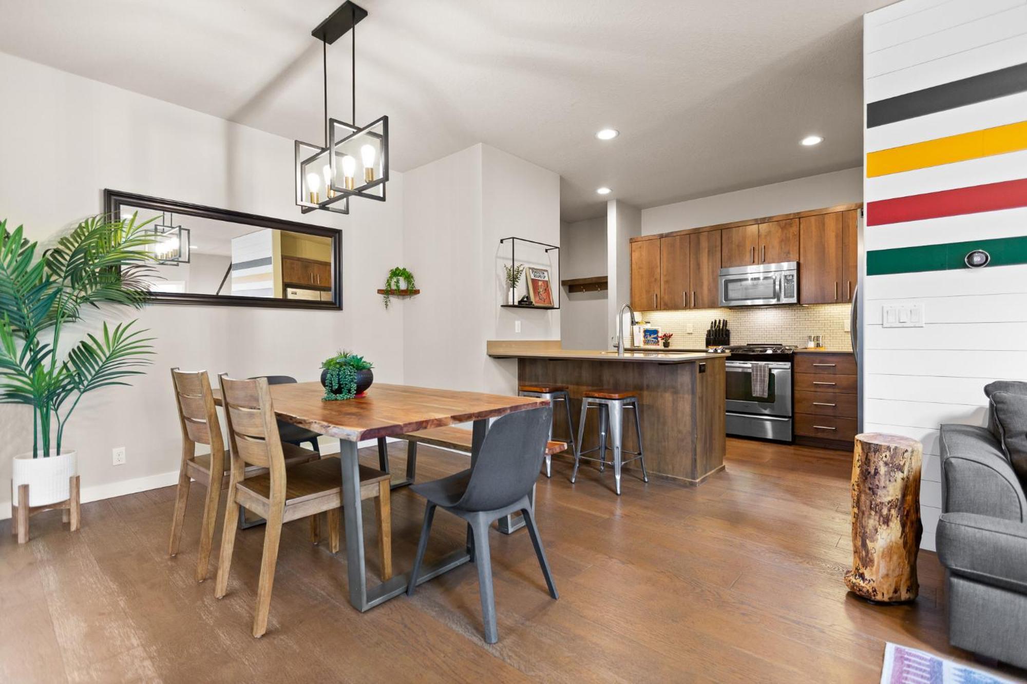 The Pendleton - Walkable - Arcade Loft - Modern- Light & Bright Villa Eugene Exterior photo